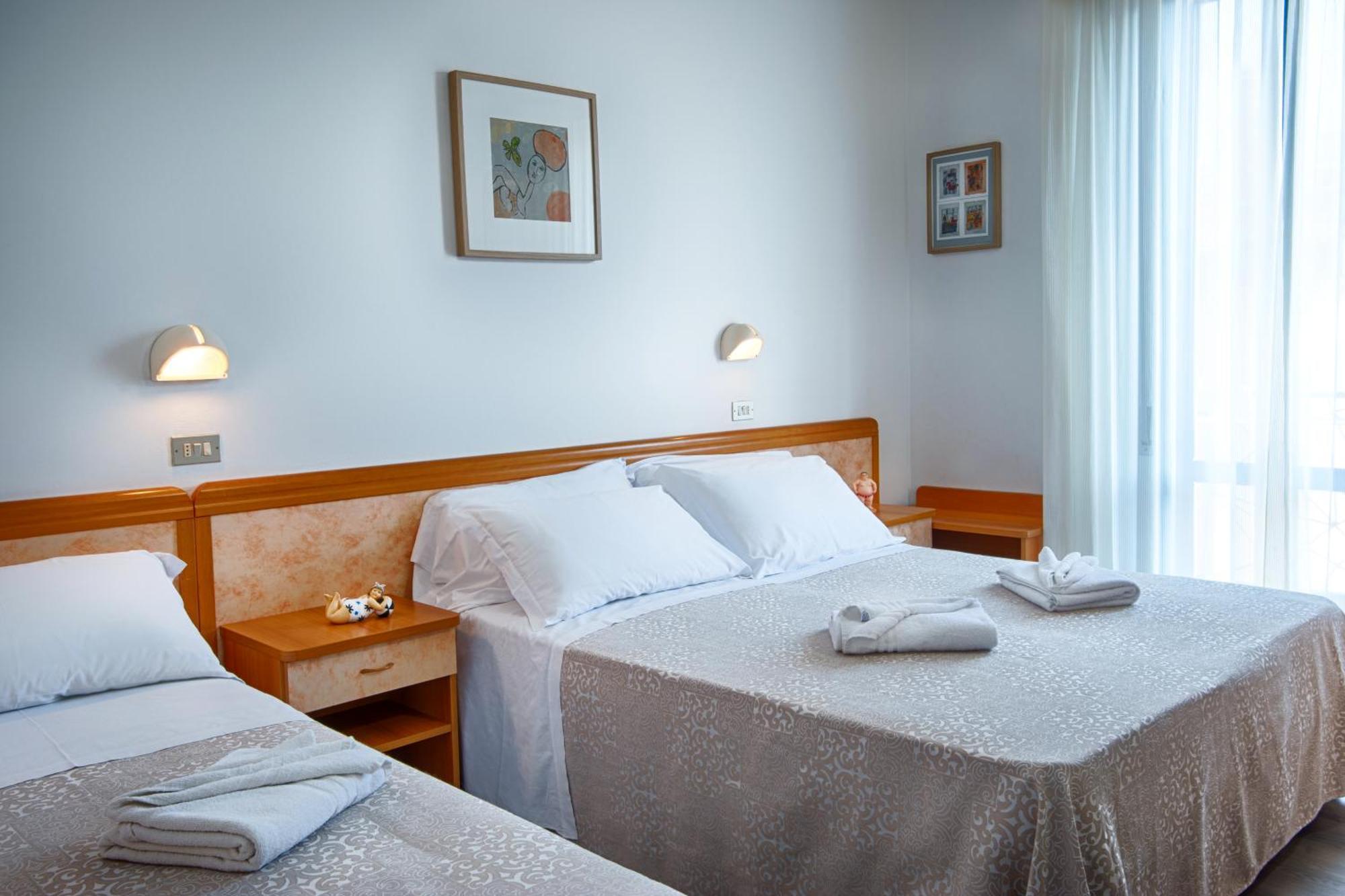 Villa Zavatta "B&B - Rooms & Apartments" Bellaria-Igea Marina Dış mekan fotoğraf