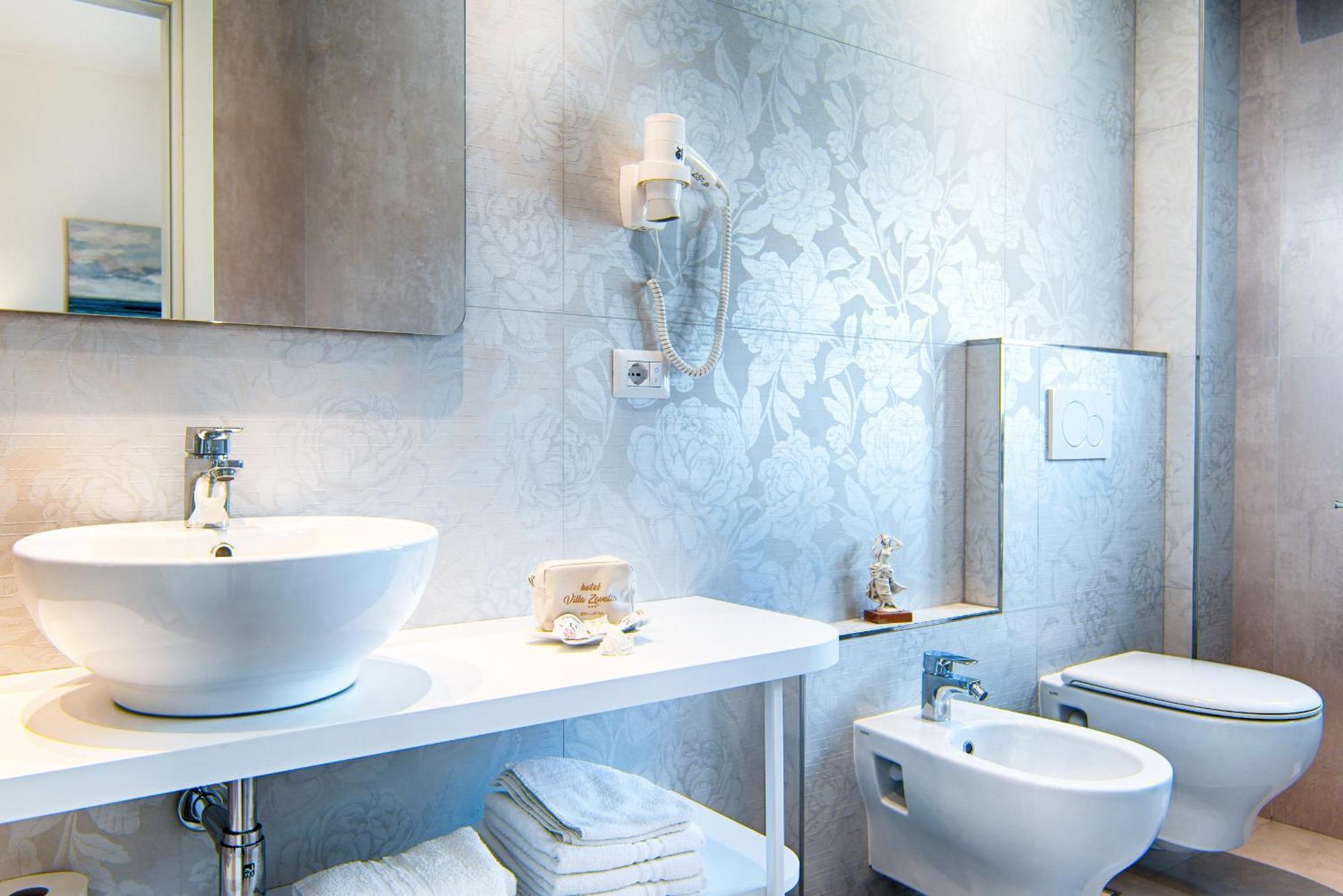 Villa Zavatta "B&B - Rooms & Apartments" Bellaria-Igea Marina Dış mekan fotoğraf
